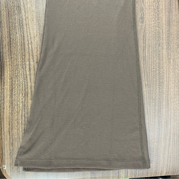 Nike Tight Fit Mid Rise Full Length Pants FV8000-237 Brown Woman’s Sz 2X - Picture 5 of 7